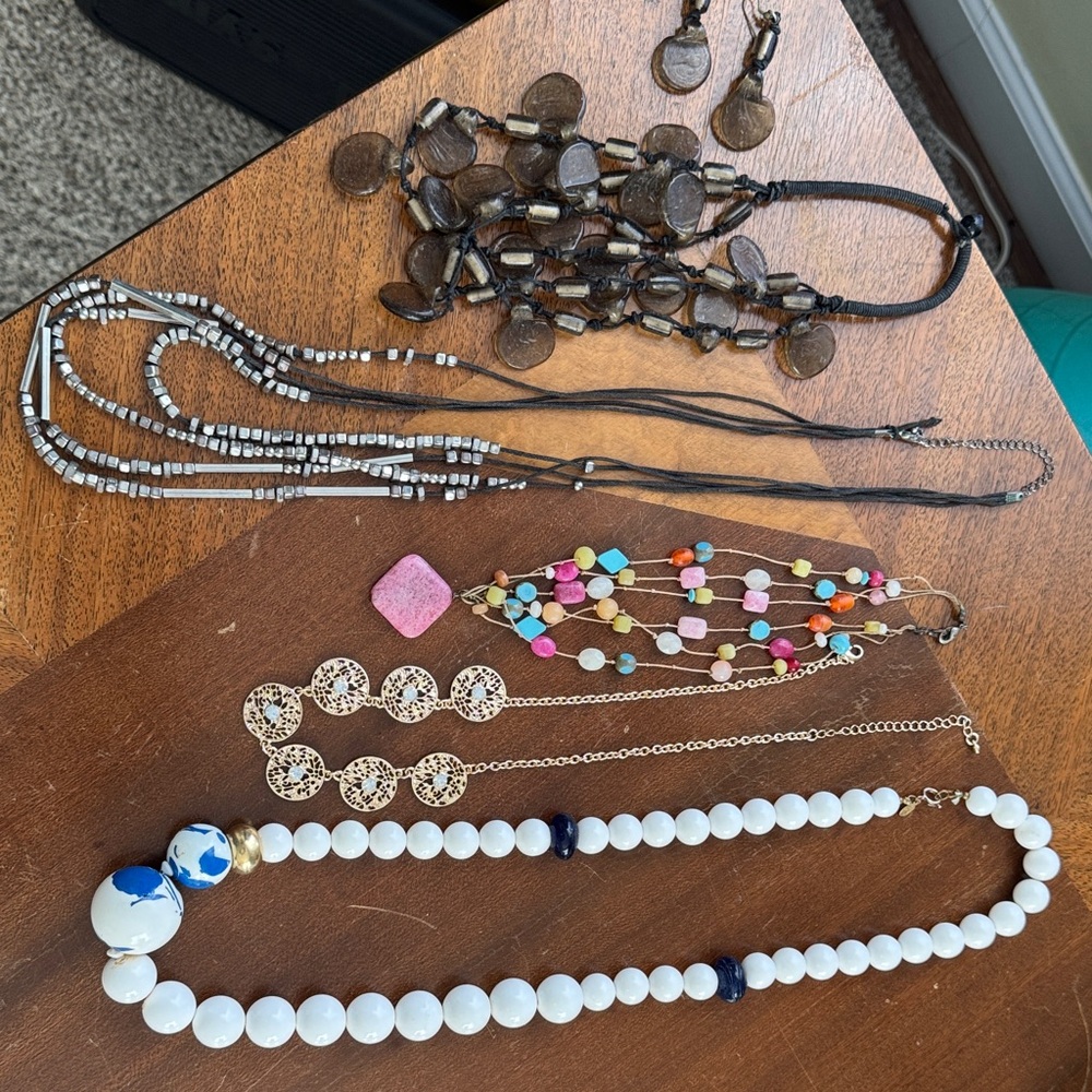 Elegant White Beaded Necklace